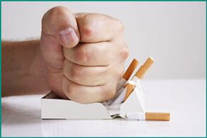 Quitting smoking contributes to recovery in men